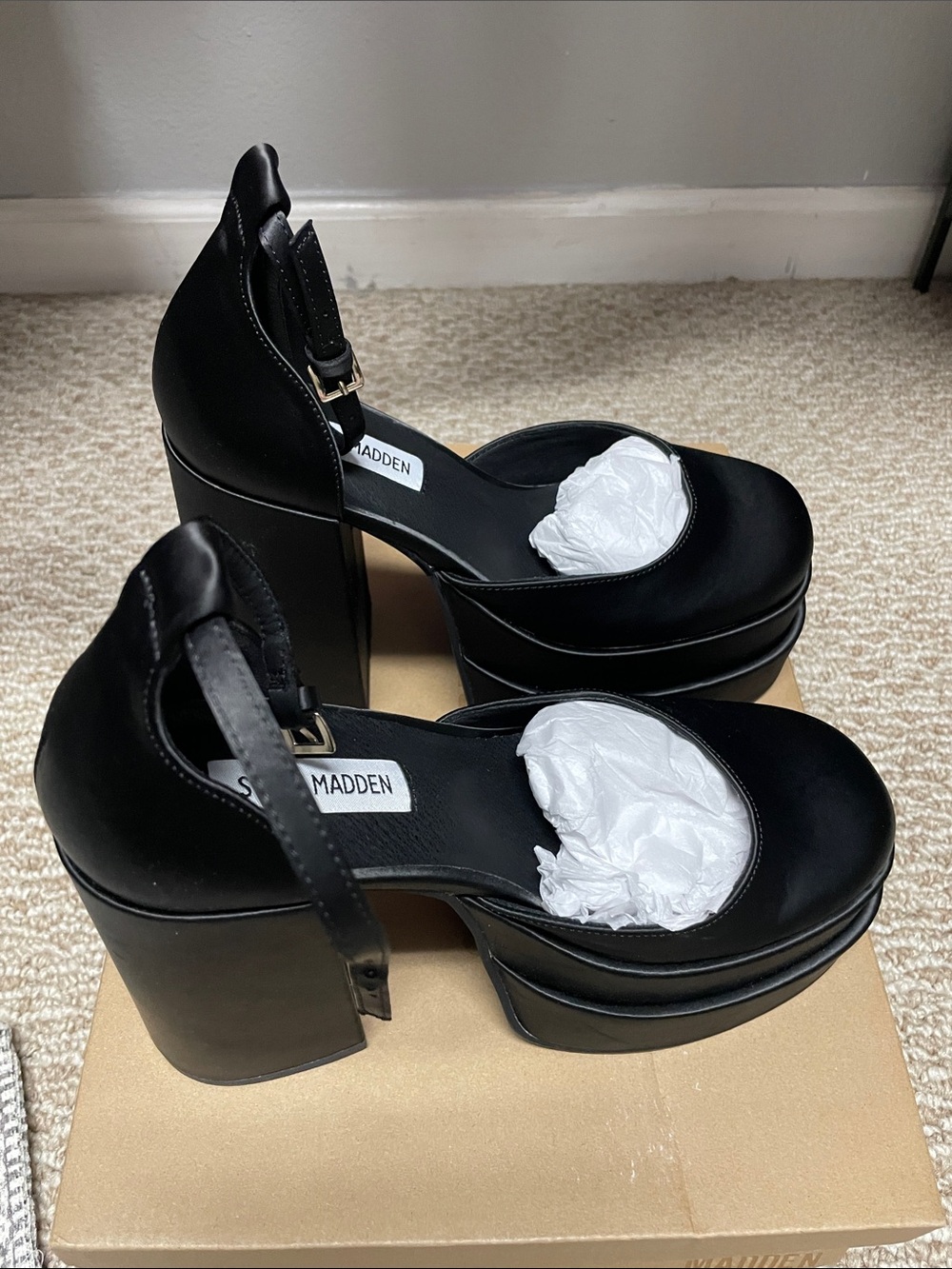 Steve Madden Black Platform Mary Jane Heels with Ankle Strap